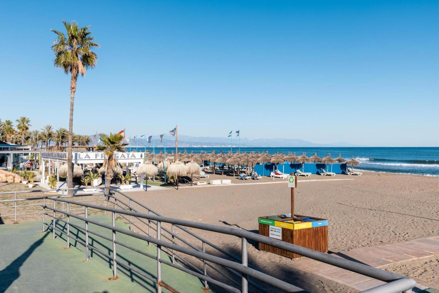 Primera Linea Del Mar - Acceso Directo Playa Carihuela Торремолинос Экстерьер фото