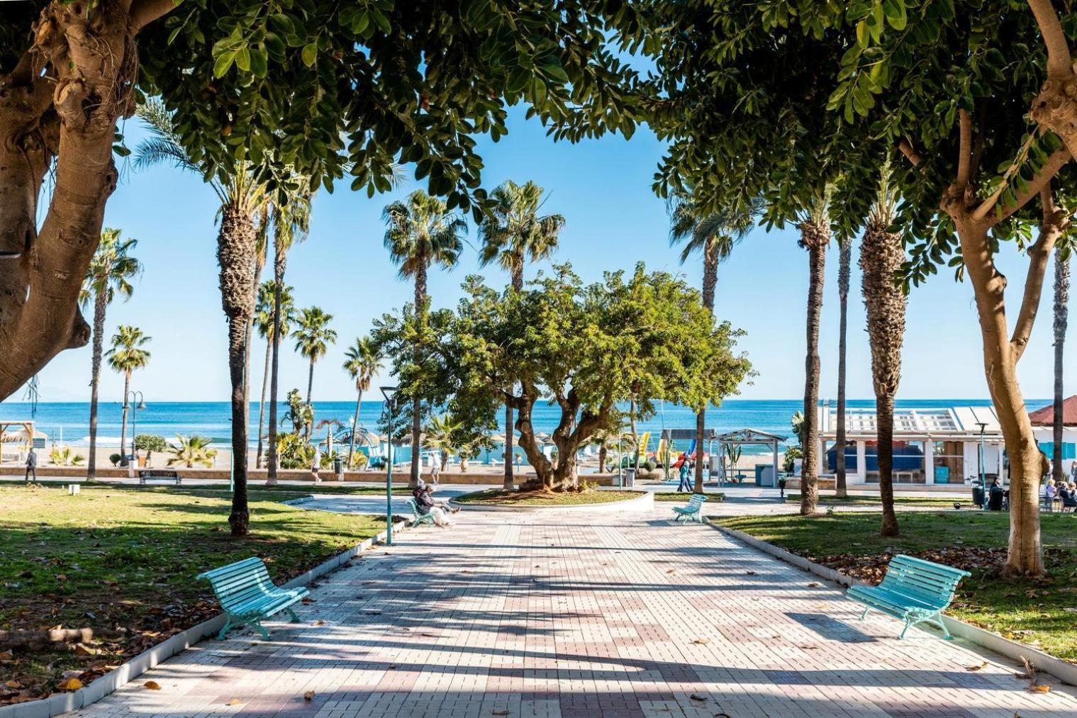 Primera Linea Del Mar - Acceso Directo Playa Carihuela Торремолинос Экстерьер фото