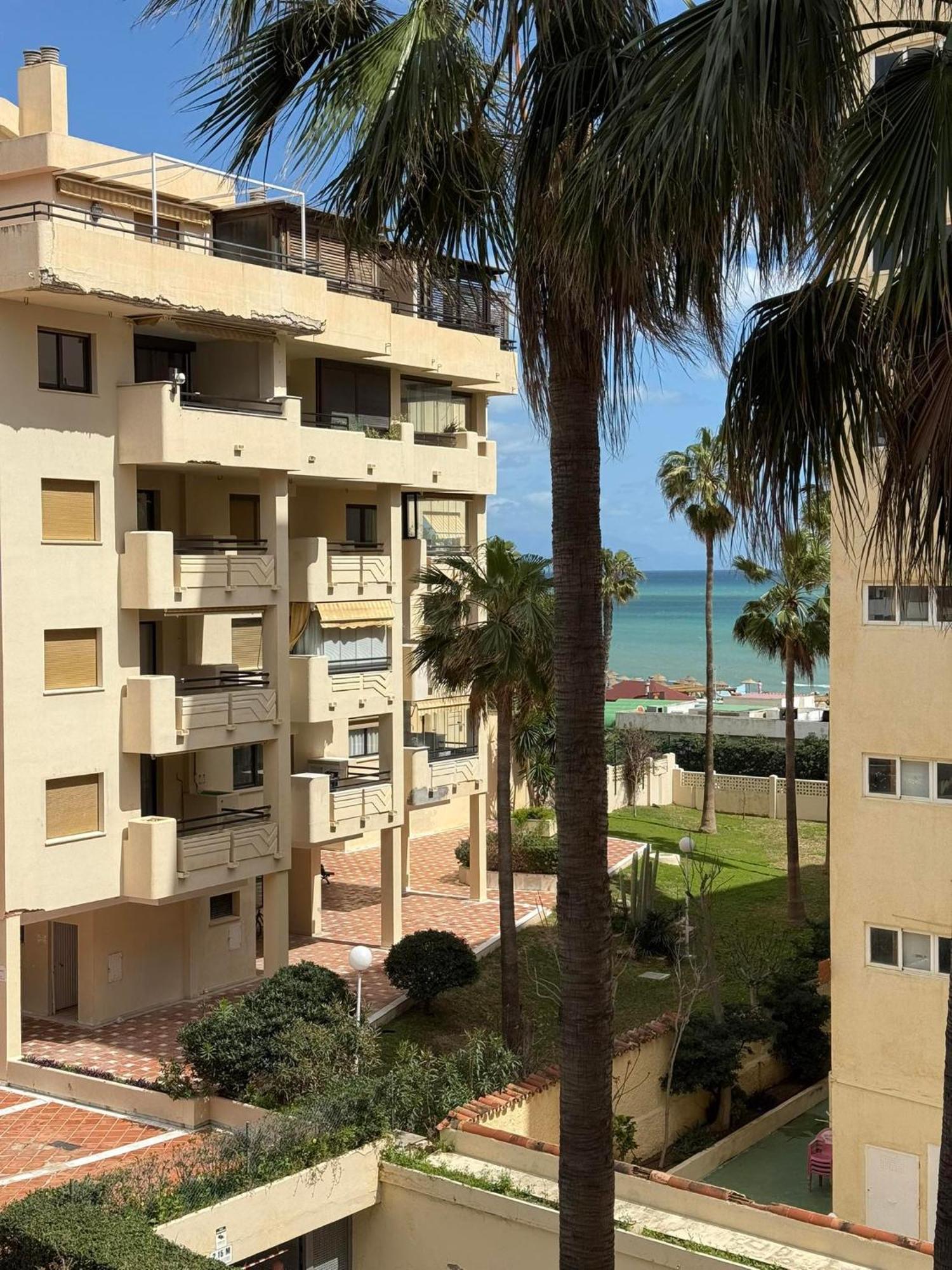 Primera Linea Del Mar - Acceso Directo Playa Carihuela Торремолинос Экстерьер фото